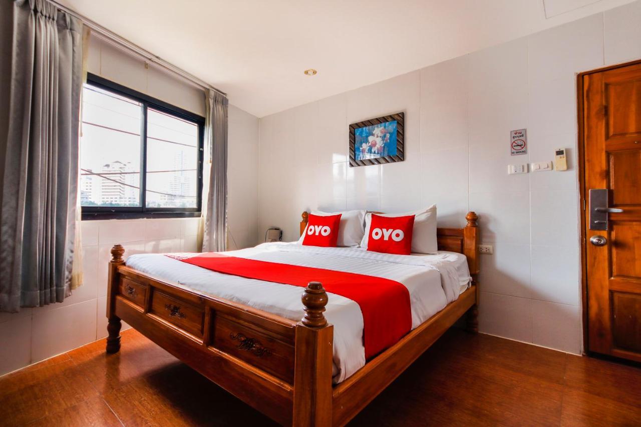 Oyo 861 Patong Dynasty Hotel מראה חיצוני תמונה