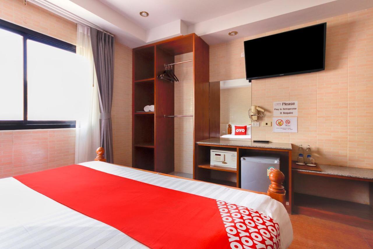 Oyo 861 Patong Dynasty Hotel מראה חיצוני תמונה